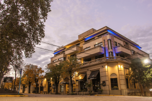 11 Peyret Rent Apart