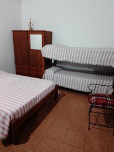 Alquileres Montenegro (Colon Vacacional)
