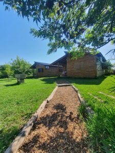 Aromas de Campo-Cabañas de Tronco